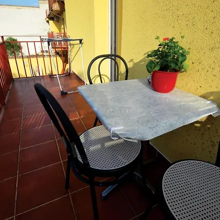 Simonffy Apartman شقة